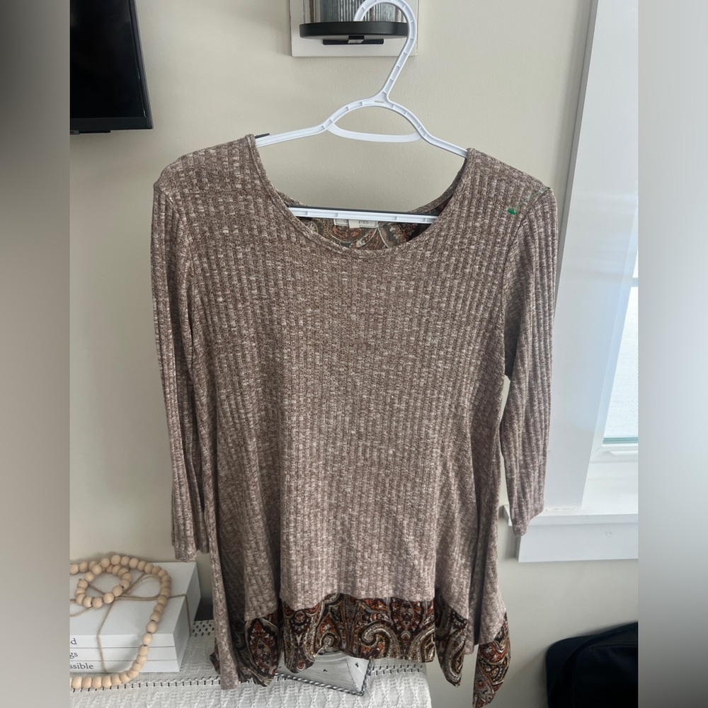 Elegant Paisley Hem Brown Tunic